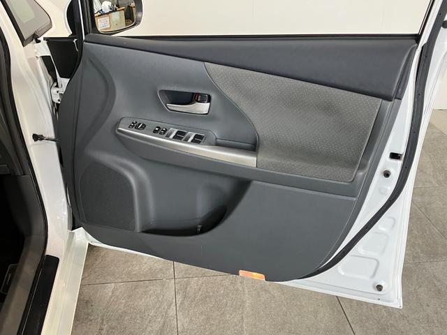 プリウスアルファＳ　フルセグナビ　バックカメラ　前後ドラレコ　車検整備付フルセグナビ　Ｂｌｕｅｔｏｏｔｈ　ＤＶＤ再生　バックカメラ　前後ドライブレコーダー　ＥＴＣ車載器オートライト　オートエアコン　スマートキー　電動格納式ドアミラー　車検整備付（滋賀県）の中古車