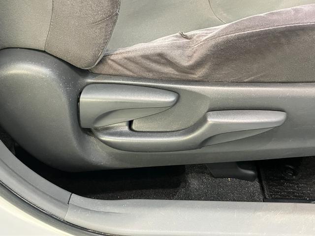 プリウスアルファＳ　フルセグナビ　バックカメラ　前後ドラレコ　車検整備付フルセグナビ　Ｂｌｕｅｔｏｏｔｈ　ＤＶＤ再生　バックカメラ　前後ドライブレコーダー　ＥＴＣ車載器オートライト　オートエアコン　スマートキー　電動格納式ドアミラー　車検整備付（滋賀県）の中古車