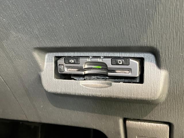 プリウスアルファＳ　フルセグナビ　バックカメラ　前後ドラレコ　車検整備付フルセグナビ　Ｂｌｕｅｔｏｏｔｈ　ＤＶＤ再生　バックカメラ　前後ドライブレコーダー　ＥＴＣ車載器オートライト　オートエアコン　スマートキー　電動格納式ドアミラー　車検整備付（滋賀県）の中古車