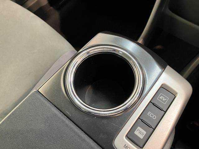 プリウスアルファＳ　フルセグナビ　バックカメラ　前後ドラレコ　車検整備付フルセグナビ　Ｂｌｕｅｔｏｏｔｈ　ＤＶＤ再生　バックカメラ　前後ドライブレコーダー　ＥＴＣ車載器オートライト　オートエアコン　スマートキー　電動格納式ドアミラー　車検整備付（滋賀県）の中古車