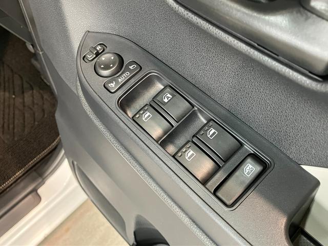 タントＸ　フルセグナビ　バックカメラ　左側電動スライドドア追突被害軽減ブレーキ　スマアシ　コーナーセンサー　ＬＥＤ　スマートキー　左側電動スライドドア　前席シートヒーター　フルセグナビ　ＤＶＤ　Ｂｌｕｅｔｏｏｔｈ　ＵＳＢ　バックカメラ（滋賀県）の中古車