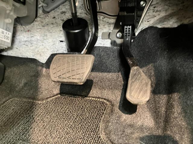 タントＸ　フルセグナビ　バックカメラ　左側電動スライドドア追突被害軽減ブレーキ　スマアシ　コーナーセンサー　ＬＥＤ　スマートキー　左側電動スライドドア　前席シートヒーター　フルセグナビ　ＤＶＤ　Ｂｌｕｅｔｏｏｔｈ　ＵＳＢ　バックカメラ（滋賀県）の中古車