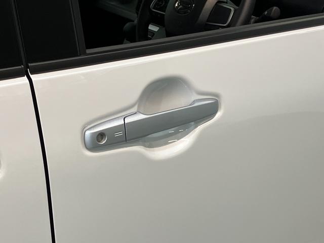 タントＸ　左側電動スライドドア　前席シートヒーター　届出済未使用車衝突被害軽減ブレーキ　コーナーセンサー　バックカメラ（ナビ装着時用）　左側電動スライドドア　前席シートヒーター　電動パーキングブレーキ　ＬＥＤ　オートライト　オートエアコン　スマートキー　エコアイドル（滋賀県）の中古車