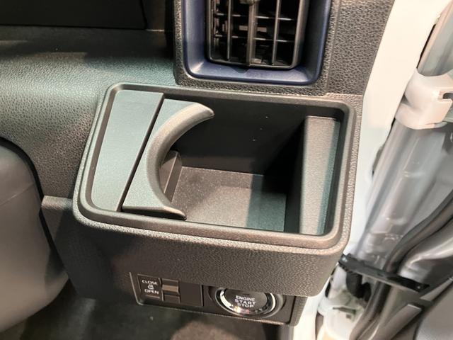 タントＸ　左側電動スライドドア　前席シートヒーター　届出済未使用車衝突被害軽減ブレーキ　コーナーセンサー　バックカメラ（ナビ装着時用）　左側電動スライドドア　前席シートヒーター　電動パーキングブレーキ　ＬＥＤ　オートライト　オートエアコン　スマートキー　エコアイドル（滋賀県）の中古車