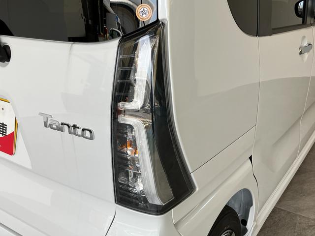 タントカスタムＸ　届出済未使用車　両側電動スライドドア追突被害軽減ブレーキ　スマアシ　コーナーセンサー　ＬＥＤ　スマートキー　両側電動スライドドア　前席シートヒーター　オートエアコン　ナビ取付時用バックカメラ（滋賀県）の中古車