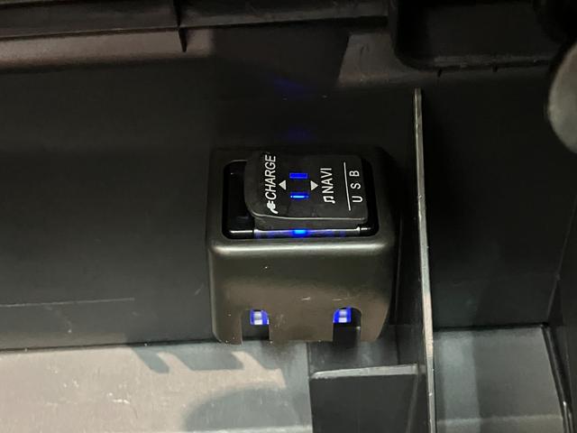 コペンローブＳ　フルセグナビ　バックカメラ　ドラレコ　車検整備付電動オープンルーフ　レカロシート　ＭＯＭＯステアリング　ビルシュタインショックアブソーバ　フルセグナビ　ＤＶＤ　Ｂｌｕｅｔｏｏｔｈ　ＵＳＢ　ナビ連動ドラレコ　バックカメラ（滋賀県）の中古車