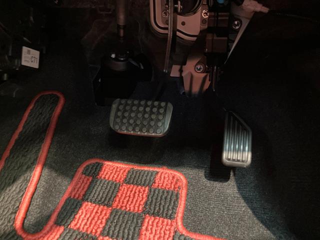 コペンローブＳ　フルセグナビ　バックカメラ　ドラレコ　車検整備付電動オープンルーフ　レカロシート　ＭＯＭＯステアリング　ビルシュタインショックアブソーバ　フルセグナビ　ＤＶＤ　Ｂｌｕｅｔｏｏｔｈ　ＵＳＢ　ナビ連動ドラレコ　バックカメラ（滋賀県）の中古車