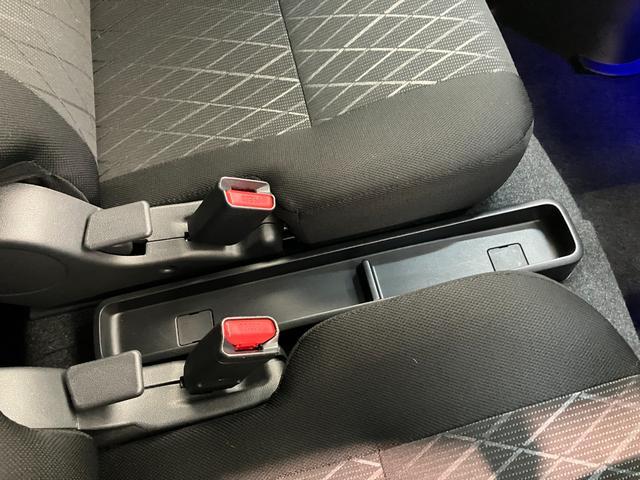 アトレーデッキバン　４ＷＤ　ＣＶＴ　両側電動スライドドア　車検整備付衝突被害軽減ブレーキ　コーナーセンサー　電子制御式４ＷＤ　ＣＶＴ　両側電動スライドドア　クルーズコントロール　ＬＥＤヘッドライト　オートライト　オートエアコン　スマートキー　エコアイドル　車検整備付（滋賀県）の中古車