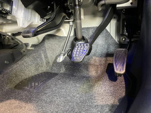 アトレーデッキバン　４ＷＤ　ＣＶＴ　両側電動スライドドア　車検整備付衝突被害軽減ブレーキ　コーナーセンサー　電子制御式４ＷＤ　ＣＶＴ　両側電動スライドドア　クルーズコントロール　ＬＥＤヘッドライト　オートライト　オートエアコン　スマートキー　エコアイドル　車検整備付（滋賀県）の中古車