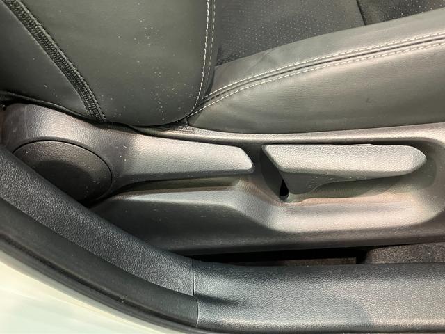 プリウスＰＨＶＳ　ＧＲスポーツ　９型ナビ　バックカメラ　車検整備付追突被害軽減ブレーキ　ＴＳＳ　ＬＥＤ　スマートキー　クルーズコントロール　前席シートヒーター　９インチフルセグナビ　ＤＶＤ　Ｂｌｕｅｔｏｏｔｈ　バックカメラ（滋賀県）の中古車