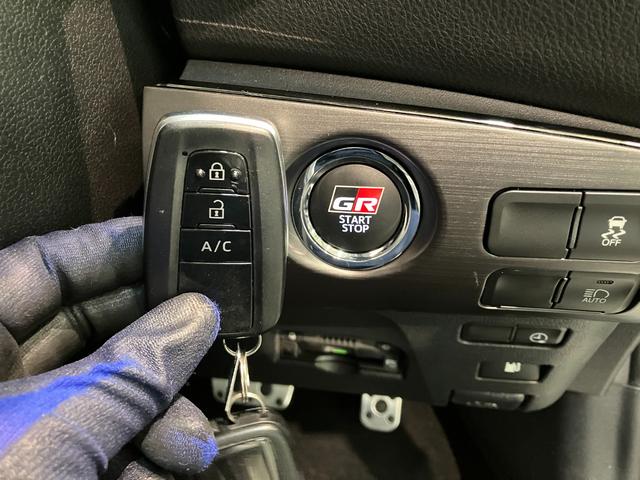 プリウスＰＨＶＳ　ＧＲスポーツ　９型ナビ　バックカメラ　車検整備付追突被害軽減ブレーキ　ＴＳＳ　ＬＥＤ　スマートキー　クルーズコントロール　前席シートヒーター　９インチフルセグナビ　ＤＶＤ　Ｂｌｕｅｔｏｏｔｈ　バックカメラ（滋賀県）の中古車