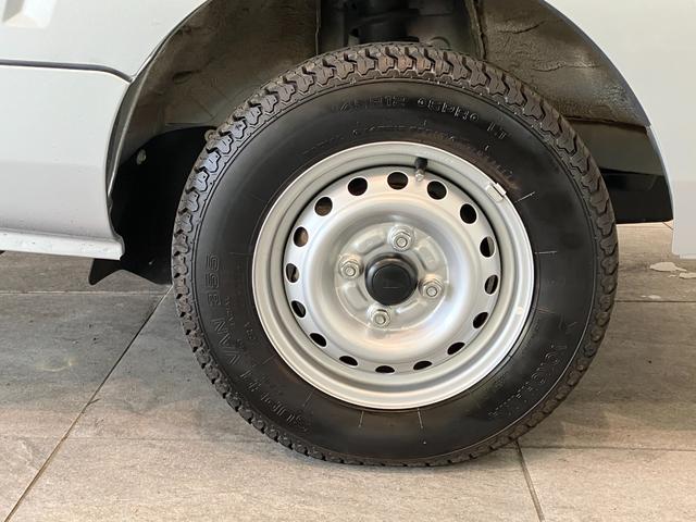 ハイゼットトラックジャンボ　４ＷＤ　ＡＴ車　走行２万６千キロ　車検整備付パートタイム４ＷＤ　荷台作業灯　キーレス　パワーウインドウ　ＡＴ車　エアコン　パワステ　リヤ４枚リーフスプリング　ＣＤステレオ（滋賀県）の中古車