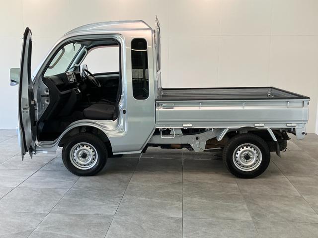 ハイゼットトラックジャンボ　４ＷＤ　ＡＴ車　走行２万６千キロ　車検整備付パートタイム４ＷＤ　荷台作業灯　キーレス　パワーウインドウ　ＡＴ車　エアコン　パワステ　リヤ４枚リーフスプリング　ＣＤステレオ（滋賀県）の中古車