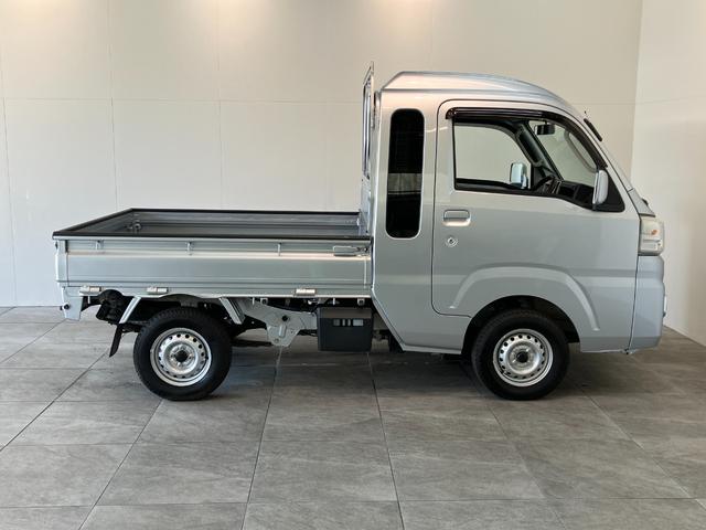 ハイゼットトラックジャンボ　４ＷＤ　ＡＴ車　走行２万６千キロ　車検整備付パートタイム４ＷＤ　荷台作業灯　キーレス　パワーウインドウ　ＡＴ車　エアコン　パワステ　リヤ４枚リーフスプリング　ＣＤステレオ（滋賀県）の中古車
