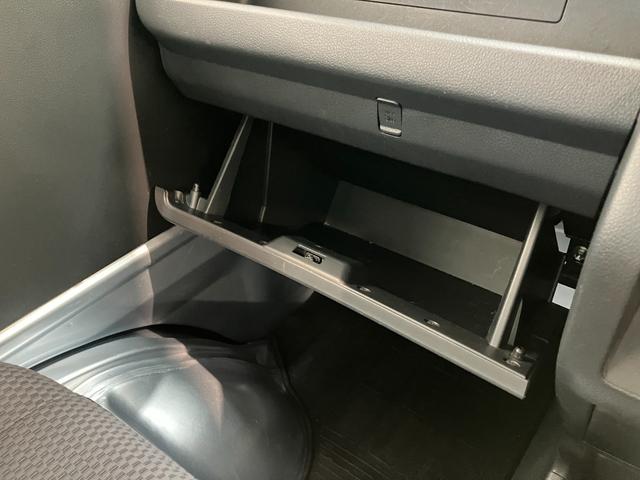 ハイゼットトラックジャンボ　４ＷＤ　ＡＴ車　走行２万６千キロ　車検整備付パートタイム４ＷＤ　荷台作業灯　キーレス　パワーウインドウ　ＡＴ車　エアコン　パワステ　リヤ４枚リーフスプリング　ＣＤステレオ（滋賀県）の中古車