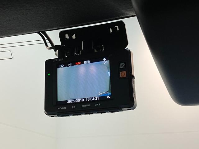 タフトＧターボクロムベンチャー　９型ナビ　バックカメラ　車検整備付追突被害軽減ブレーキ　スマアシ　コーナーセンサー　ＬＥＤ　スマートキー　レーダークルーズコントロール　シートヒーター　９インチフルセグナビ　ＤＶＤ　Ｂｌｕｅｔｏｏｔｈ　ＵＳＢ　バックカメラ　ドラレコ（滋賀県）の中古車