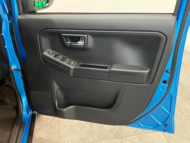 タフトＧターボクロムベンチャー　９型ナビ　バックカメラ　車検整備付追突被害軽減ブレーキ　スマアシ　コーナーセンサー　ＬＥＤ　スマートキー　レーダークルーズコントロール　シートヒーター　９インチフルセグナビ　ＤＶＤ　Ｂｌｕｅｔｏｏｔｈ　ＵＳＢ　バックカメラ　ドラレコ（滋賀県）の中古車