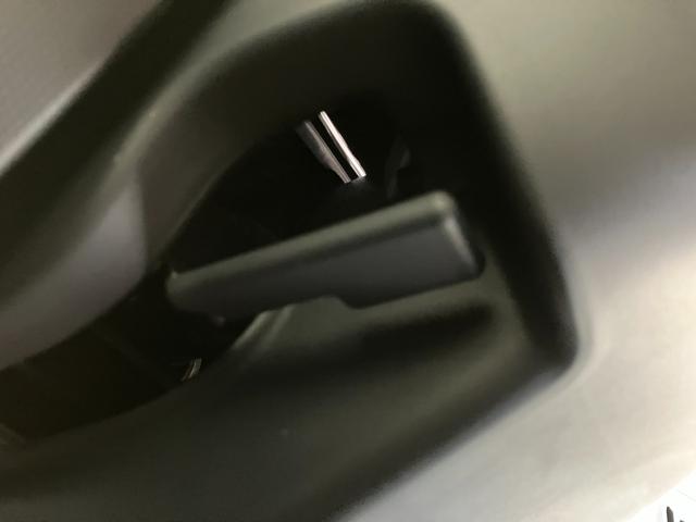タフトＧダーククロムベンチャー　届出済未使用車　前席シートヒーター追突被害軽減ブレーキ　スマアシ　コーナーセンサー　ＬＥＤ　スマートキー　オートエアコン　前席シートヒーター　スカイフィールトップ　ナビ取付時用バックカメラ（滋賀県）の中古車