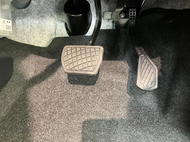 ムーヴキャンバスストライプスＧ　届出済未使用車　両側電動スライドドア追突被害軽減ブレーキ　スマアシ　コーナーセンサー　ＬＥＤ　スマートキー　前席シートヒーター　両側電動スライドドア　ナビ取付時用バックカメラ（滋賀県）の中古車