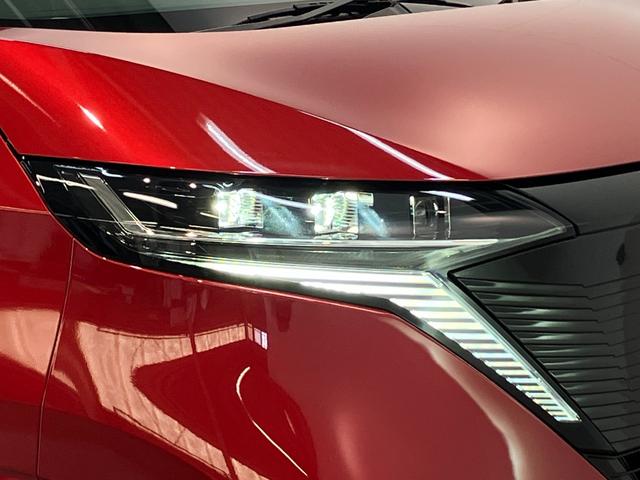 サクラＸ　フルセグナビ　パノラマカメラ　走行６千キロ台追突被害軽減ブレーキ　コーナーセンサー　ＬＥＤ　スマートキー　フルセグナビ　ＤＶＤ　Ｂｌｕｅｔｏｏｔｈ　ドラレコ（滋賀県）の中古車