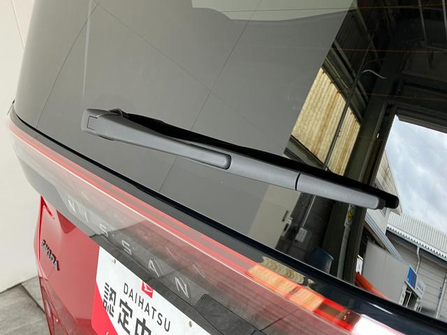 サクラＸ　フルセグナビ　パノラマカメラ　走行６千キロ台追突被害軽減ブレーキ　コーナーセンサー　ＬＥＤ　スマートキー　フルセグナビ　ＤＶＤ　Ｂｌｕｅｔｏｏｔｈ　ドラレコ（滋賀県）の中古車
