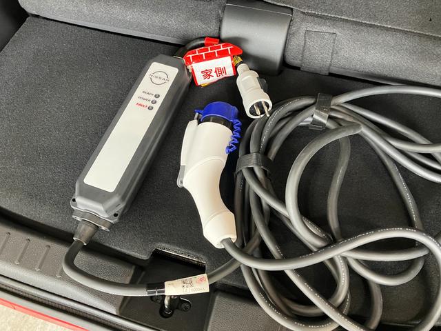 サクラＸ　フルセグナビ　パノラマカメラ　走行６千キロ台追突被害軽減ブレーキ　コーナーセンサー　ＬＥＤ　スマートキー　フルセグナビ　ＤＶＤ　Ｂｌｕｅｔｏｏｔｈ　ドラレコ（滋賀県）の中古車