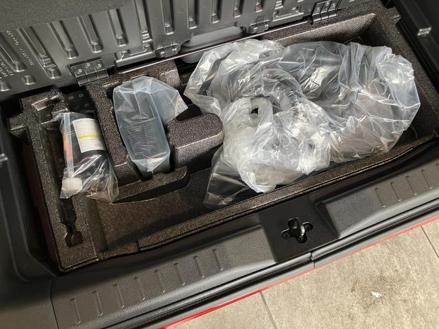 サクラＸ　フルセグナビ　パノラマカメラ　走行６千キロ台追突被害軽減ブレーキ　コーナーセンサー　ＬＥＤ　スマートキー　フルセグナビ　ＤＶＤ　Ｂｌｕｅｔｏｏｔｈ　ドラレコ（滋賀県）の中古車