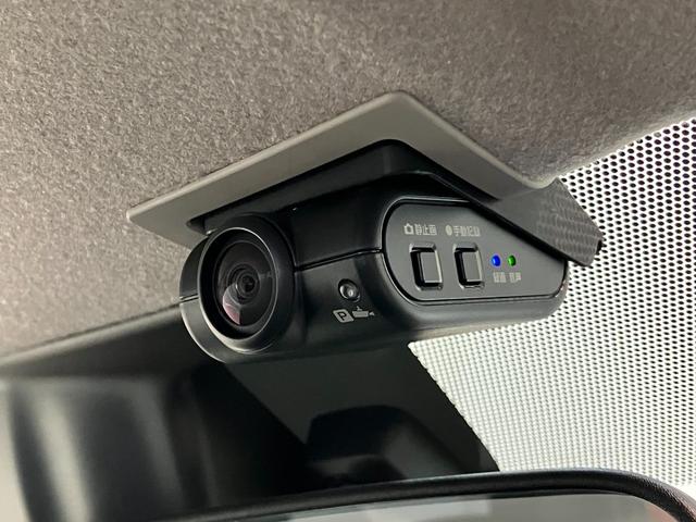 サクラＸ　フルセグナビ　パノラマカメラ　走行６千キロ台追突被害軽減ブレーキ　コーナーセンサー　ＬＥＤ　スマートキー　フルセグナビ　ＤＶＤ　Ｂｌｕｅｔｏｏｔｈ　ドラレコ（滋賀県）の中古車