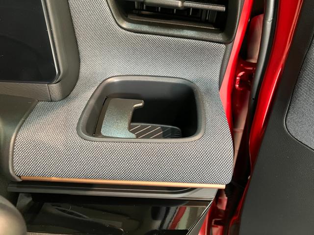 サクラＸ　フルセグナビ　パノラマカメラ　走行６千キロ台追突被害軽減ブレーキ　コーナーセンサー　ＬＥＤ　スマートキー　フルセグナビ　ＤＶＤ　Ｂｌｕｅｔｏｏｔｈ　ドラレコ（滋賀県）の中古車