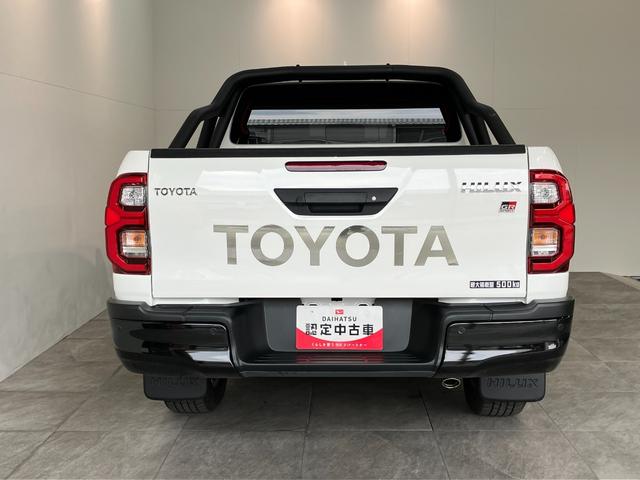 ハイラックスＺ　ＧＲスポーツ　走行２千キロ　ナビ　パノラマカメラ追突被害軽減ブレーキ　ＴＳＳ　コーナーセンサー　４ＷＤ　デフロック　スマートキー　ＬＥＤ　　クルーズコントロール　ナビ　Ｂｌｕｅｔｏｏｔｈ　ＵＳＢ　パノラマカメラ（滋賀県）の中古車