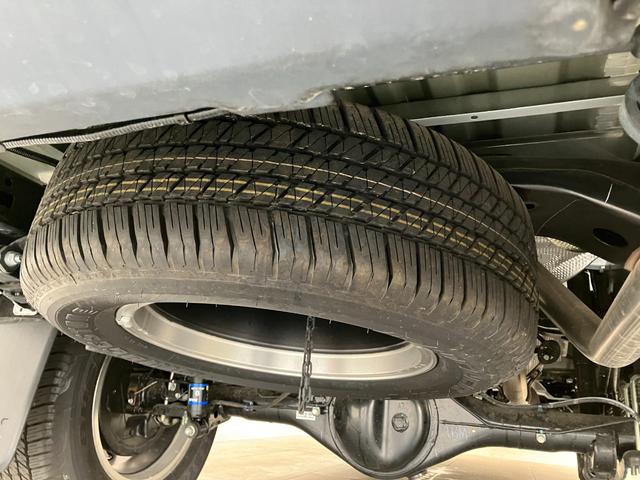 ハイラックスＺ　ＧＲスポーツ　走行２千キロ　ナビ　パノラマカメラ追突被害軽減ブレーキ　ＴＳＳ　コーナーセンサー　４ＷＤ　デフロック　スマートキー　ＬＥＤ　　クルーズコントロール　ナビ　Ｂｌｕｅｔｏｏｔｈ　ＵＳＢ　パノラマカメラ（滋賀県）の中古車