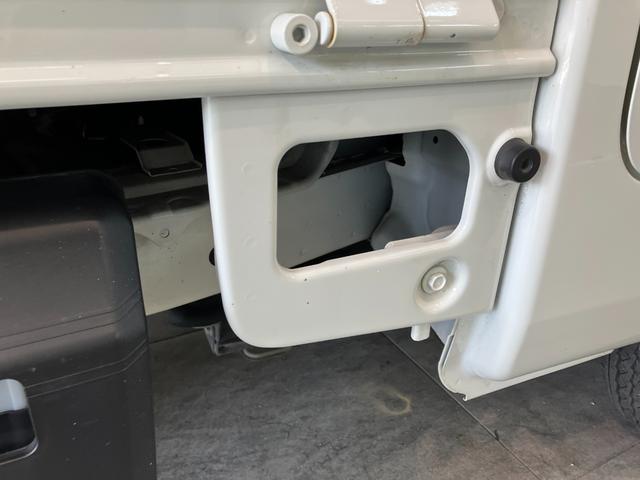 ハイゼットトラックスタンダードＳＡIIIｔ　４ＷＤ　走行１万３千キロ台追突被害軽減ブレーキ　スマアシ３ｔ　パートタイム４ＷＤ　５ＭＴ車　エアコン　パワステ（滋賀県）の中古車