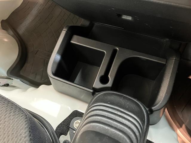 ハイゼットトラックスタンダードＳＡIIIｔ　４ＷＤ　走行１万３千キロ台追突被害軽減ブレーキ　スマアシ３ｔ　パートタイム４ＷＤ　５ＭＴ車　エアコン　パワステ（滋賀県）の中古車