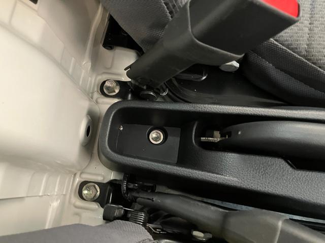 ハイゼットトラックスタンダードＳＡIIIｔ　４ＷＤ　走行１万３千キロ台追突被害軽減ブレーキ　スマアシ３ｔ　パートタイム４ＷＤ　５ＭＴ車　エアコン　パワステ（滋賀県）の中古車