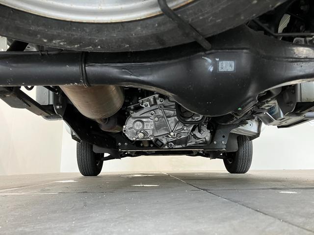 ハイゼットトラックスタンダードＳＡIIIｔ　４ＷＤ　走行１万３千キロ台追突被害軽減ブレーキ　スマアシ３ｔ　パートタイム４ＷＤ　５ＭＴ車　エアコン　パワステ（滋賀県）の中古車