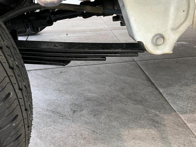 ハイゼットトラック多目的ダンプ　４ＷＤ　５ＭＴ　ＰＴＯエアコン　パワステ　パートタイム４ＷＤ　ＰＴＯダンプ　土砂禁　ＡＭ／ＦＭステレオ（滋賀県）の中古車