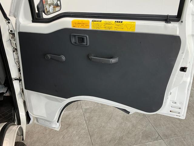 ハイゼットトラック多目的ダンプ　４ＷＤ　５ＭＴ　ＰＴＯエアコン　パワステ　パートタイム４ＷＤ　ＰＴＯダンプ　土砂禁　ＡＭ／ＦＭステレオ（滋賀県）の中古車