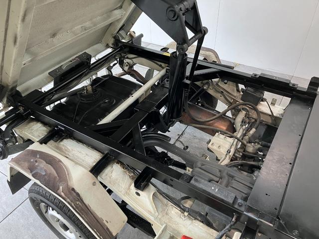ハイゼットトラック多目的ダンプ　４ＷＤ　５ＭＴ　ＰＴＯエアコン　パワステ　パートタイム４ＷＤ　ＰＴＯダンプ　土砂禁　ＡＭ／ＦＭステレオ（滋賀県）の中古車
