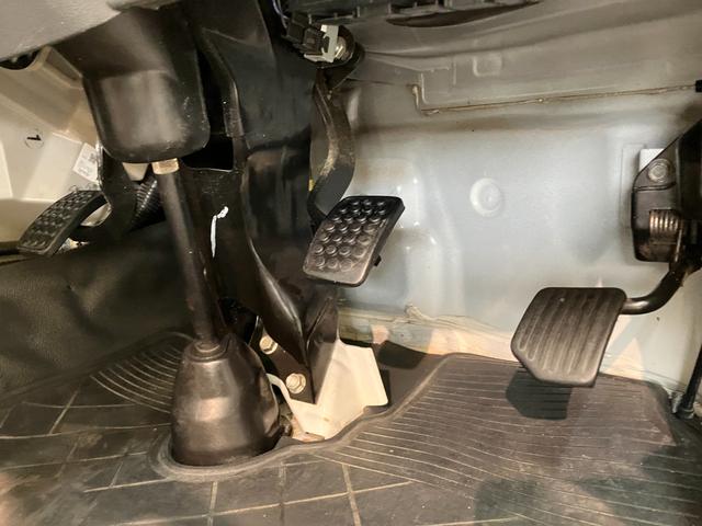 ハイゼットトラック多目的ダンプ　４ＷＤ　５ＭＴ　ＰＴＯエアコン　パワステ　パートタイム４ＷＤ　ＰＴＯダンプ　土砂禁　ＡＭ／ＦＭステレオ（滋賀県）の中古車