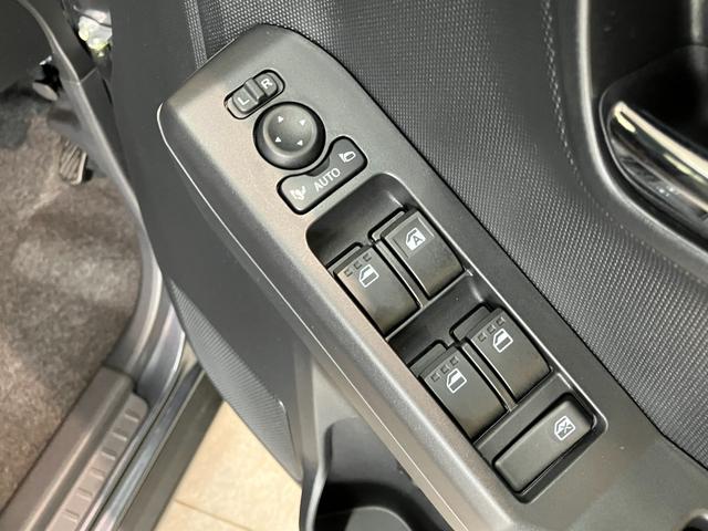 タフトＧダーククロムベンチャー　届出済未使用車　前席シートヒーター追突被害軽減ブレーキ　スマアシ　コーナーセンサー　ＬＥＤ　スマートキー　前席シートヒーター　オートエアコン　ナビ取付時用バックカメラ（滋賀県）の中古車