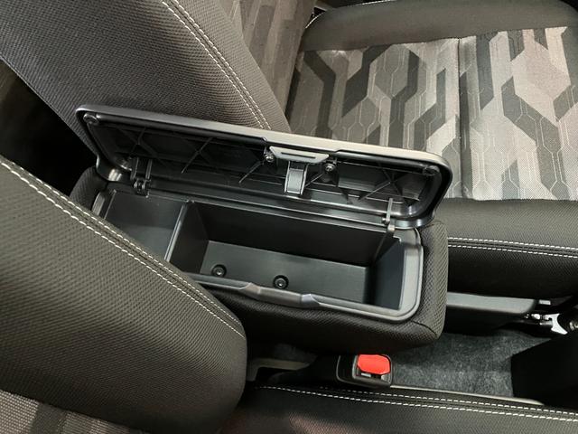 タフトＧダーククロムベンチャー　届出済未使用車　前席シートヒーター追突被害軽減ブレーキ　スマアシ　コーナーセンサー　ＬＥＤ　スマートキー　前席シートヒーター　オートエアコン　ナビ取付時用バックカメラ（滋賀県）の中古車