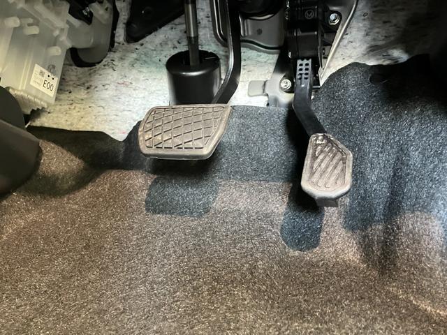 タントカスタムＸ　届出済未使用車　両側電動スライドドア追突被害軽減ブレーキ　スマアシ　コーナーセンサー　ＬＥＤ　スマートキー　両側電動スライドドア　前席シートヒーター　オートエアコン　ナビ取付時用バックカメラ（滋賀県）の中古車
