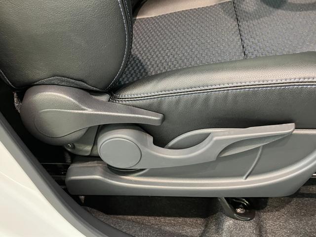 タントカスタムＲＳ　届出済未使用車　両側電動スライドドア追突被害軽減ブレーキ　スマアシ　コーナーセンサー　ＬＥＤ　スマートキー　両側電動スライドドア　前席シートヒーター　　ナビ取付時用バックカメラ（滋賀県）の中古車