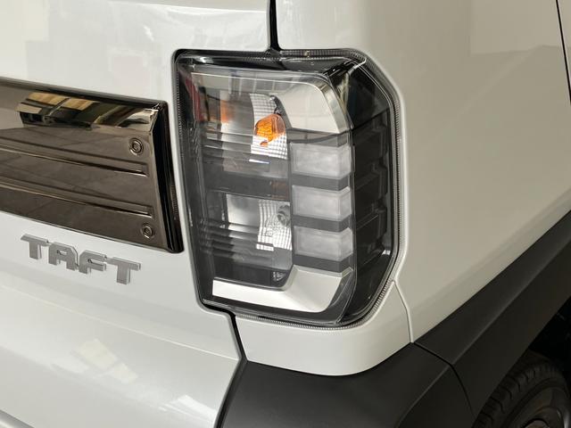 タフトＧターボ　ダーククロムベンチャー　４ＷＤ　届出済未使用車追突被害軽減ブレーキ　スマアシ　コーナーセンサー　ＬＥＤ　スマートキー　レーダークルーズコントロール　前席シートヒーター　オートエアコン　スカイフィールトップ　ナビ取付時用バックカメラ（滋賀県）の中古車