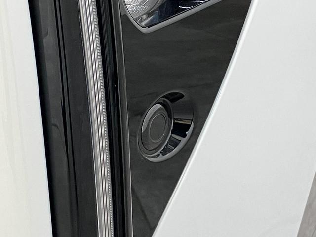 タントカスタムＸ　届出済未使用車　両側電動スライドドア追突被害軽減ブレーキ　スマアシ　コーナーセンサー　ＬＥＤ　スマートキー　両側電動スライドドア　前席シートヒーター　オートエアコン　ナビ取付時用バックカメラ（滋賀県）の中古車