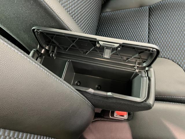タントカスタムＸ　届出済未使用車　両側電動スライドドア追突被害軽減ブレーキ　スマアシ　コーナーセンサー　ＬＥＤ　スマートキー　両側電動スライドドア　前席シートヒーター　オートエアコン　ナビ取付時用バックカメラ（滋賀県）の中古車