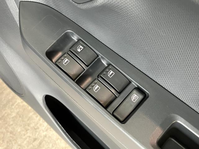 ミライースＬ　ＳＡ３　キーレス　エコアイドル　走行２５００ＫＭ追突被害軽減ブレーキ　スマアシ３　コーナーセンサー　キーレスエコアイドル　ＣＤステレオ　ナビ取付時用バックカメラ　ナビ取付時用バックカメラ（滋賀県）の中古車