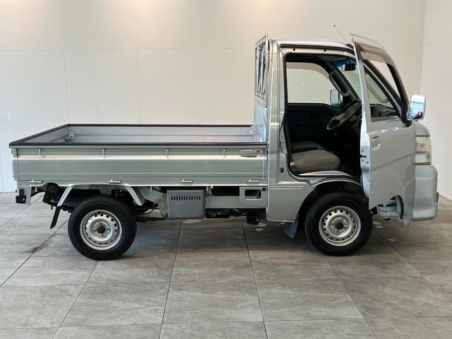 ハイゼットトラックエクストラＶＳ　走行２万１千キロ台　４ＷＤ　ＡＴ車荷台作業灯　キーレス　パワーウインドウ　パートタイム４ＷＤ　リヤ４枚リーフスプリング（滋賀県）の中古車