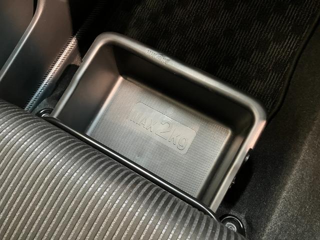 ムーヴカスタムＸリミテッドIIＳＡ３　フルセグナビ　パノラマカメラ追突被害軽減ブレーキ　スマアシ３　ＬＥＤ　スマートキー　運転席シートヒーター　フルセグナビ　ＤＶＤ　Ｂｌｕｅｔｏｏｔｈ　ＵＳＢ　パノラマカメラ　ナビ連動ドラレコ　ＥＴＣ車載器（滋賀県）の中古車