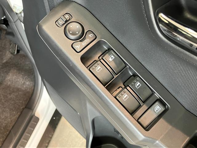 タフトＧ　クロムベンチャー　届出済未使用車　前席シートヒーター追突被害軽減ブレーキ　スマアシ　コーナーセンサー　ＬＥＤ　スマートキー　オートエアコン　前席シートヒーター　ナビ取付時用バックカメラ（滋賀県）の中古車
